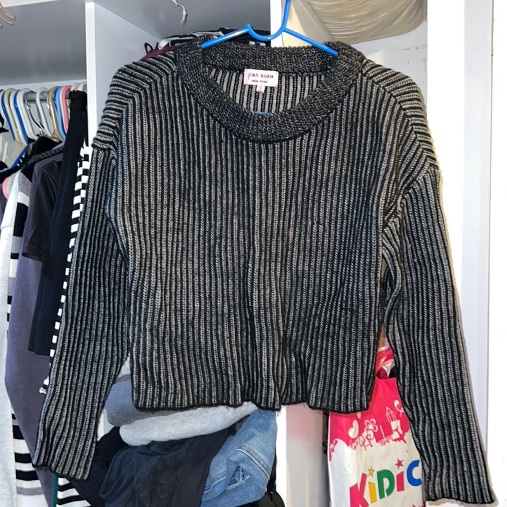 KNITTED SWEATER